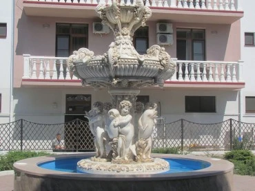 Фонтан. Мальчики с дельфинами. Портфолио скульптора Сардаряна Самвела Сергеевича