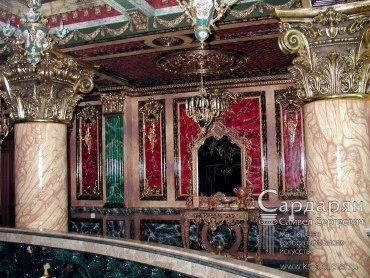                                                 Архитектурная лепнина 
                                            