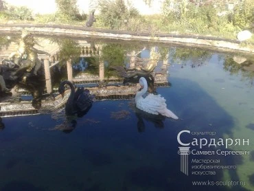 Садовая скульптурная композиция - фонтан . Мальчики с цветами. Портфолио скульптора Сардаряна Самвела Сергеевича