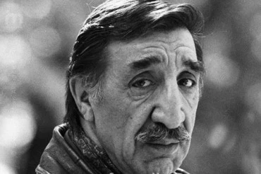 Фрунзик Мкртчян Мушегович
. Портфолио скульптора Сардаряна Самвела Сергеевича