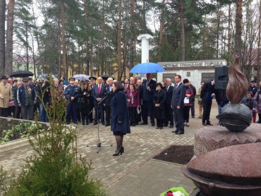 Мемориал ликвидаторам атомных катастроф. г. Дубна. Портфолио скульптора Сардаряна Самвела Сергеевича