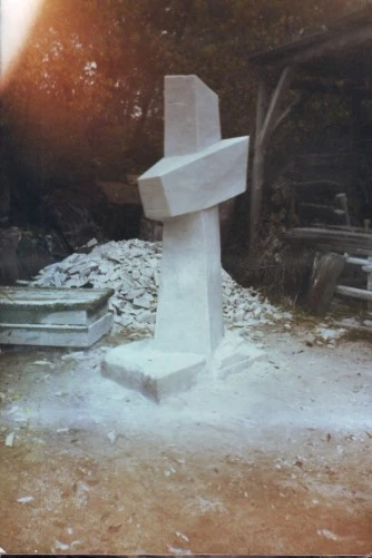 Надгробный памятник Президенту академии художеств Пономареву Николаю Афанасьевичу.
Новодевичье кладбище. Портфолио скульптора Сардаряна Самвела Сергеевича